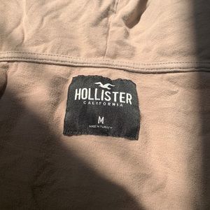Brown zipped up jacket (Holister)